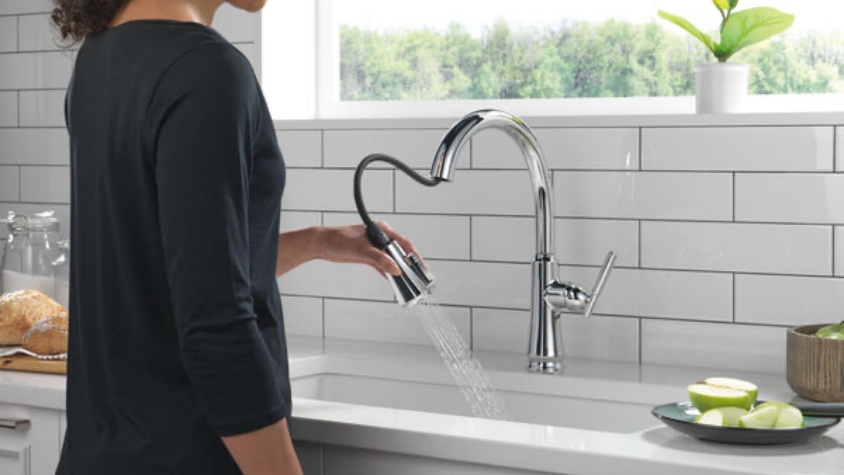 Your Guide For Choosing Kitchen Faucets With Sprayer Find For Kitchen   Your Guide To Choose Kitchen Faucet With Sprayers 