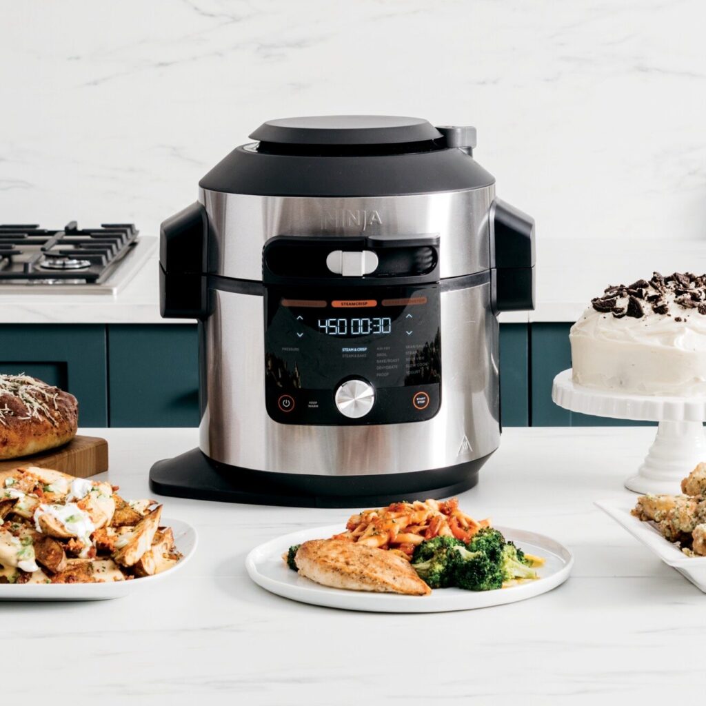 Ninja Foodi SmartLid multicooker showing control panel and lid mechanism